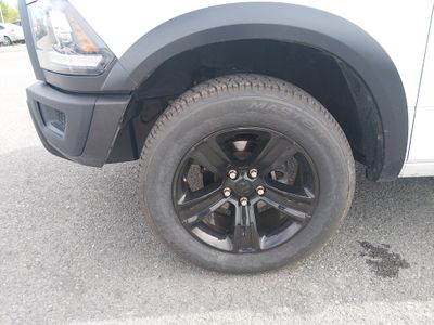 2024 Chevrolet Suburban - Photo 10