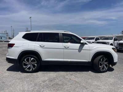 2023 Volkswagen Atlas — side profile view