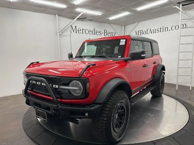 2024 Ford Bronco - Photo 3