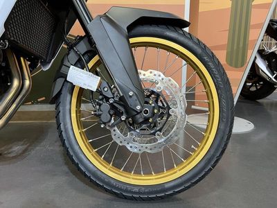 2025 Honda Transalp — photo 10 view