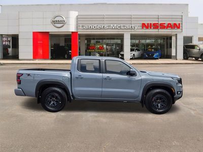 2026 Nissan Frontier - Photo 2