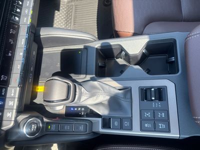 2026 Toyota Land Cruiser — photo 11 view