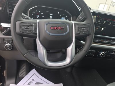2026 GMC Sierra 1500 — photo 11 view