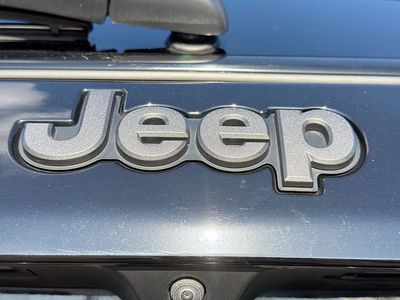 2023 Jeep Compass — photo 11 view