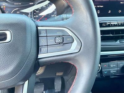 2023 Jeep Compass — photo 36 view