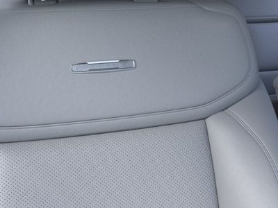 2026 Ford Expedition - Photo 2