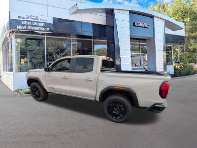 2026 GMC Canyon — detail view