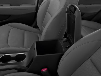 2018 Hyundai Elantra — photo 24 view