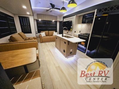 2026 Forest River RV Wildwood Heritage Glen — photo 14 view