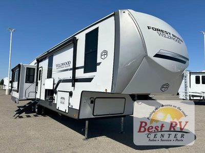 2026 Forest River RV Wildwood Heritage Glen — front three-quarter view