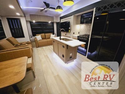 2026 Forest River RV Wildwood Heritage Glen — photo 15 view