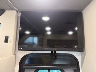 2026 REV Renegade VILLAGIO - Photo 5