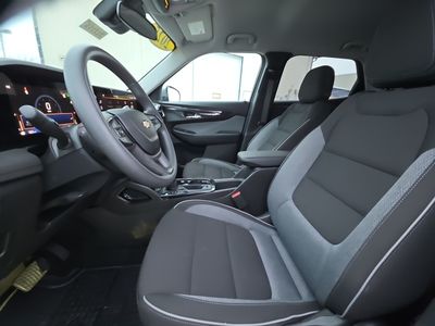 2025 Chevrolet Trailblazer — photo 13 view