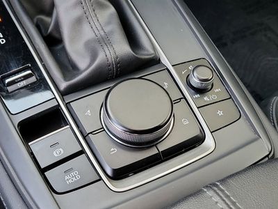 2023 Mazda CX-30 — photo 32 view