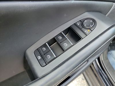 2023 Mazda CX-30 — photo 19 view