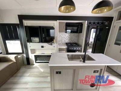 2026 Forest River RV Wildwood Heritage Glen - Photo 13