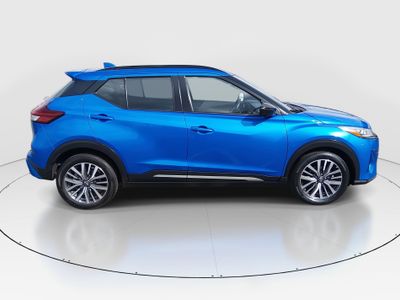 2024 Nissan Kicks — photo 8 view