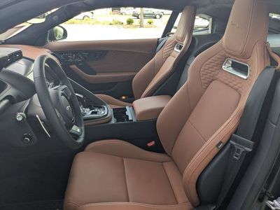 2024 Jaguar F-TYPE - Photo 13