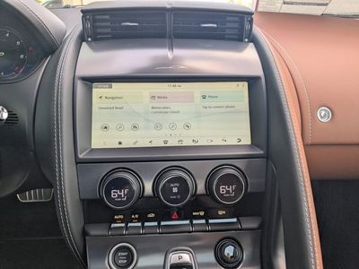 2024 Jaguar F-TYPE - Photo 15