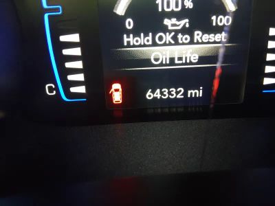 2023 Chrysler Voyager — photo 14 view
