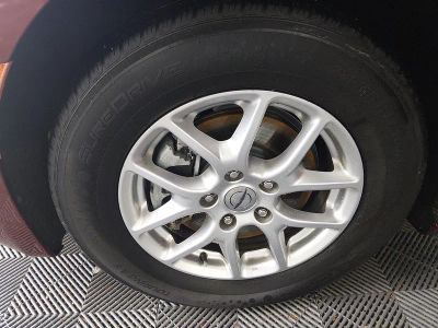 2023 Chrysler Voyager — photo 10 view