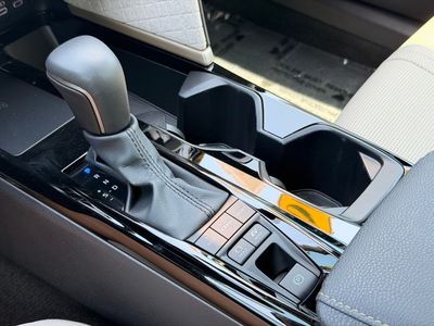 2025 Toyota Camry XLE — photo 35 view