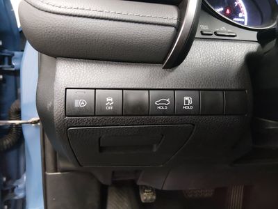 2024 Toyota Camry — photo 13 view