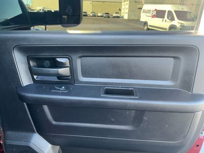 2018 Ram 2500 — photo 9 view