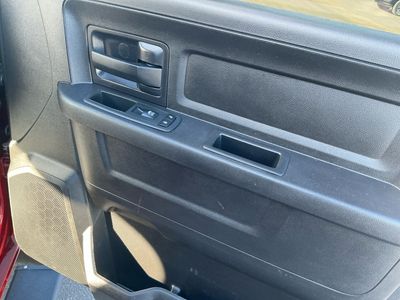 2018 Ram 2500 — photo 13 view