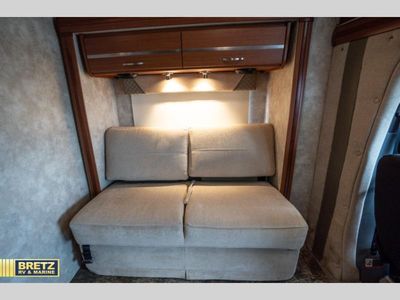 2012 Winnebago View Profile — photo 10 view