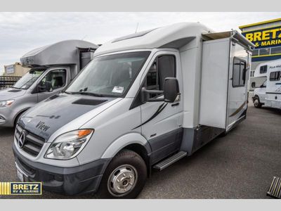 2012 Winnebago View Profile — photo 7 view