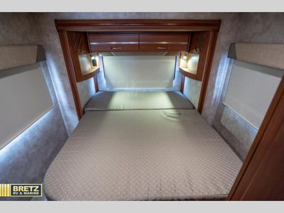 2012 Winnebago View Profile — photo 17 view