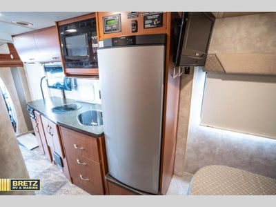 2012 Winnebago View Profile — photo 20 view