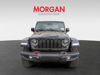 2026 Jeep Gladiator — photo 8 view
