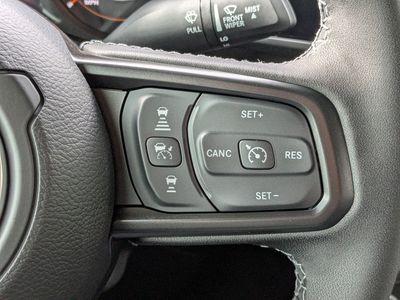 2026 Jeep Gladiator — photo 26 view