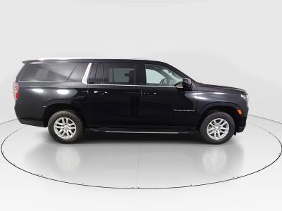 2024 Chevrolet Suburban - Photo 8
