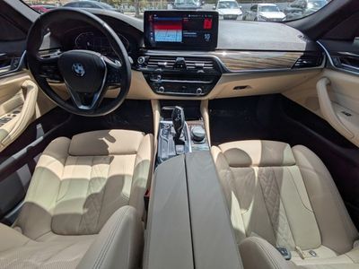 2021 BMW 5 Series - Photo 12