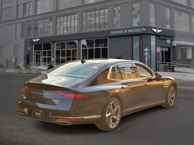 2023 Genesis G90 — detail view