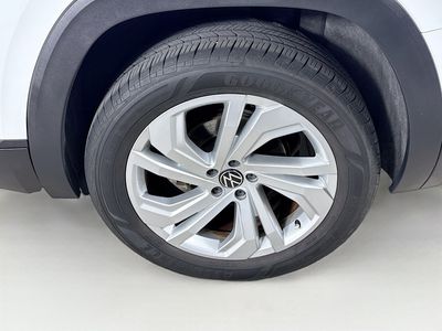 2023 Volkswagen Atlas — photo 34 view