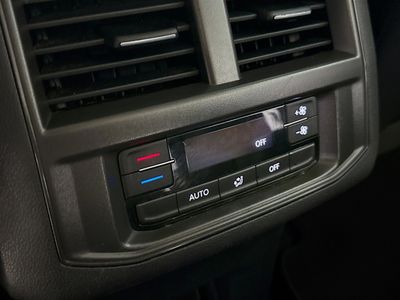 2023 Volkswagen Atlas — photo 26 view