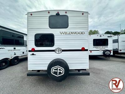 2026 Wildwood 300ICE - Photo 5