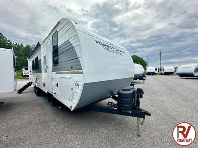 2026 Wildwood 300ICE - Photo 3
