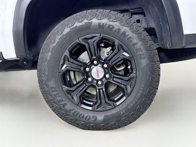 2023 GMC Canyon - Photo 34