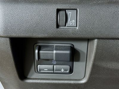 2023 GMC Canyon - Photo 8