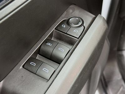 2023 GMC Canyon - Photo 18