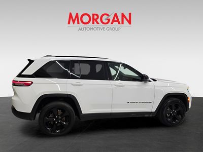 2023 Jeep Grand Cherokee — photo 7 view