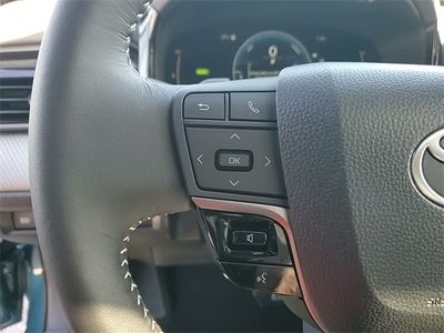 2026 Toyota Camry - Photo 14