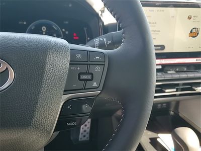 2026 Toyota Camry - Photo 15