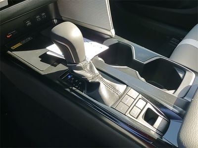 2026 Toyota Camry - Photo 18