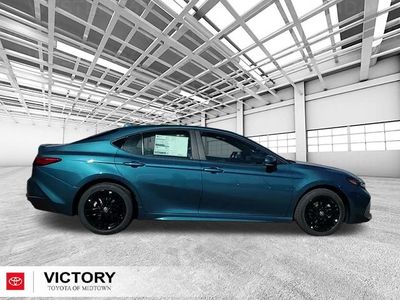2026 Toyota Camry - Photo 2
